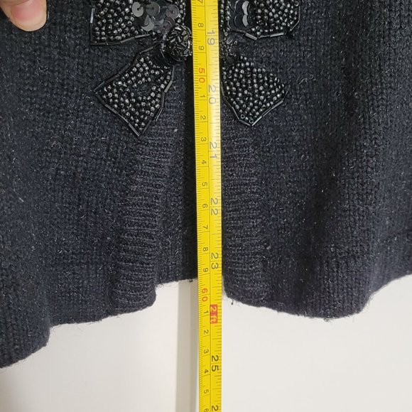 Vintage Womens Cardigan Sweater Fine Knit Beaded Button Detail Bows Long Sleeve - Picture 5 of 6